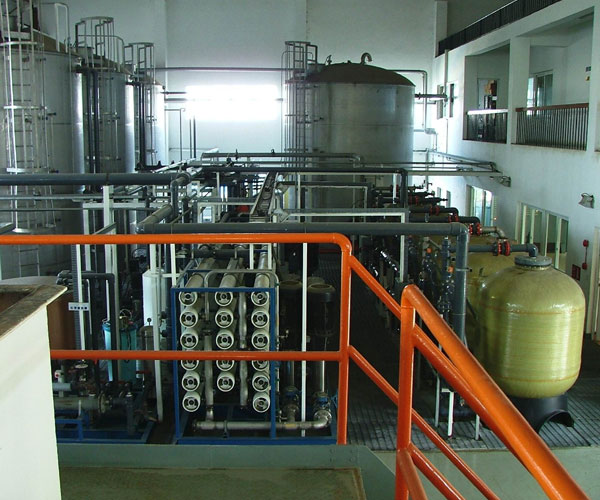 精密機(jī)械、汽車(chē)行業(yè)用水制取設(shè)備