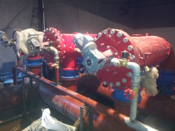 全自動過濾器調(diào)循環(huán)水系統(tǒng)應用于建筑中央空調(diào)